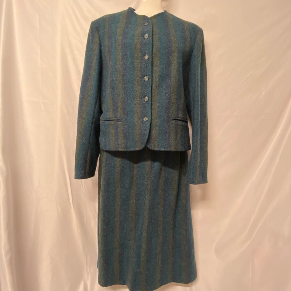 Nordstrom Town Square Suit 100% Wool Vintage Skirt Jacket 2 Piece Lined